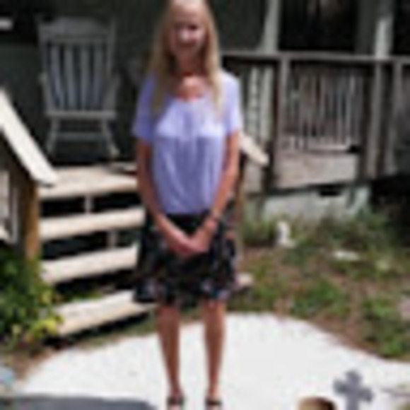 Meet your Posher, Marilyn - Picture 1 of 1